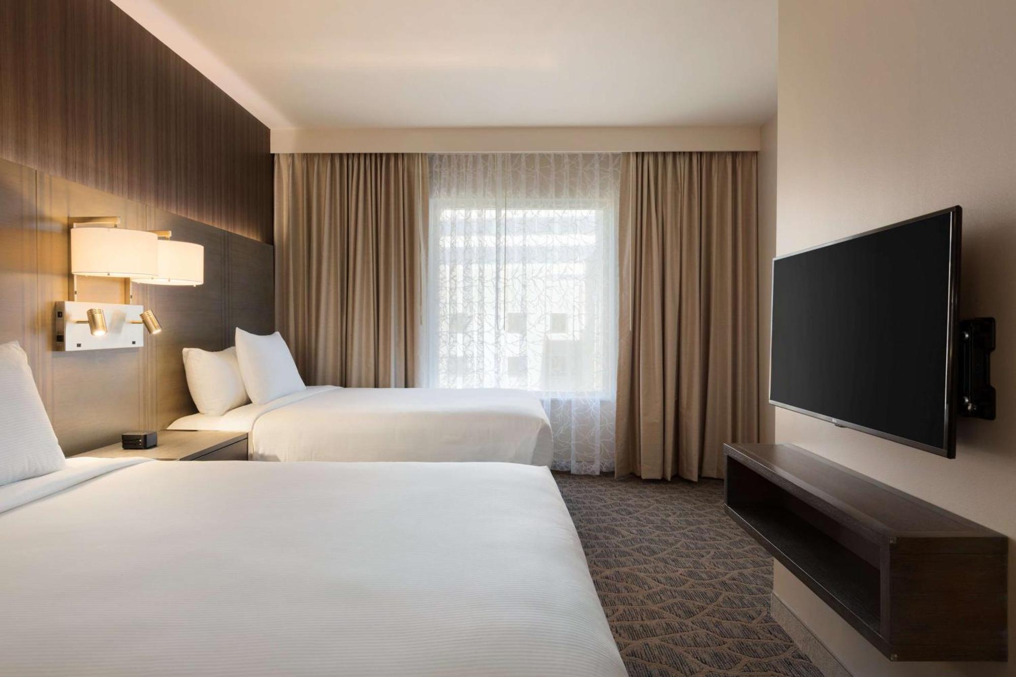 Embassy Suites By Hilton The Woodlands Eksteriør billede