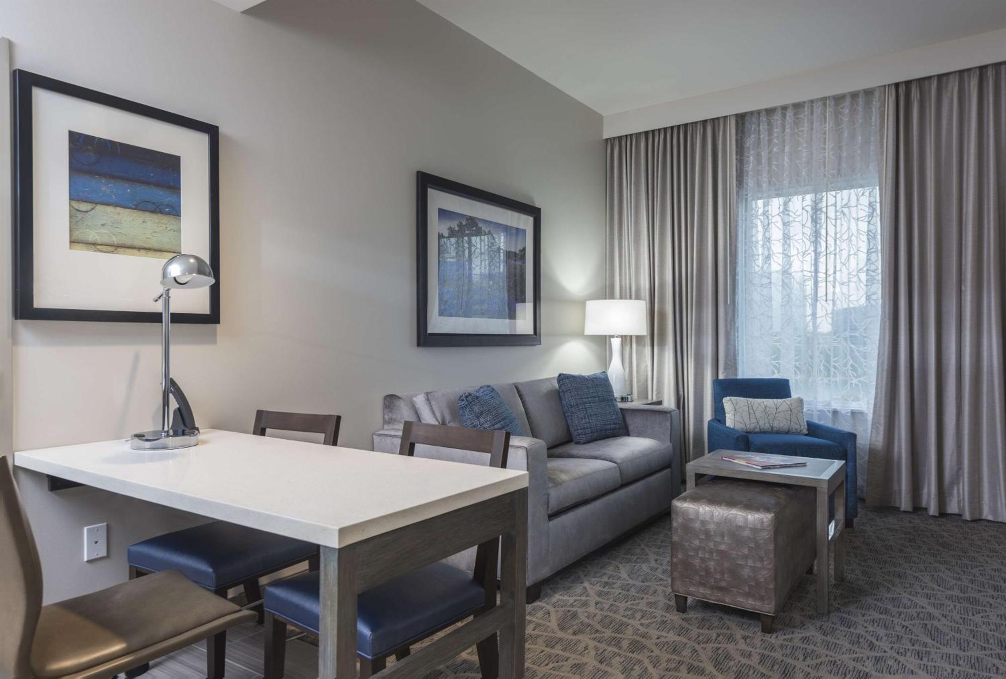 Embassy Suites By Hilton The Woodlands Eksteriør billede