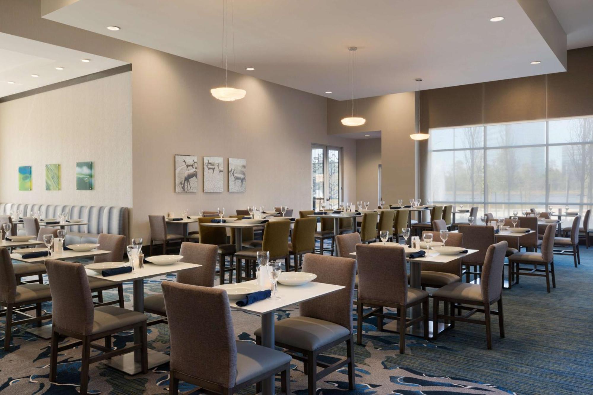 Embassy Suites By Hilton The Woodlands Eksteriør billede