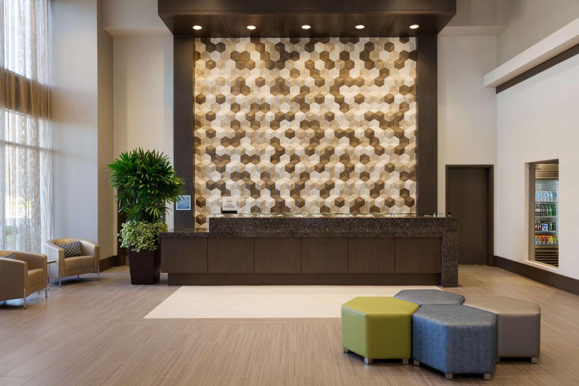 Embassy Suites By Hilton The Woodlands Eksteriør billede